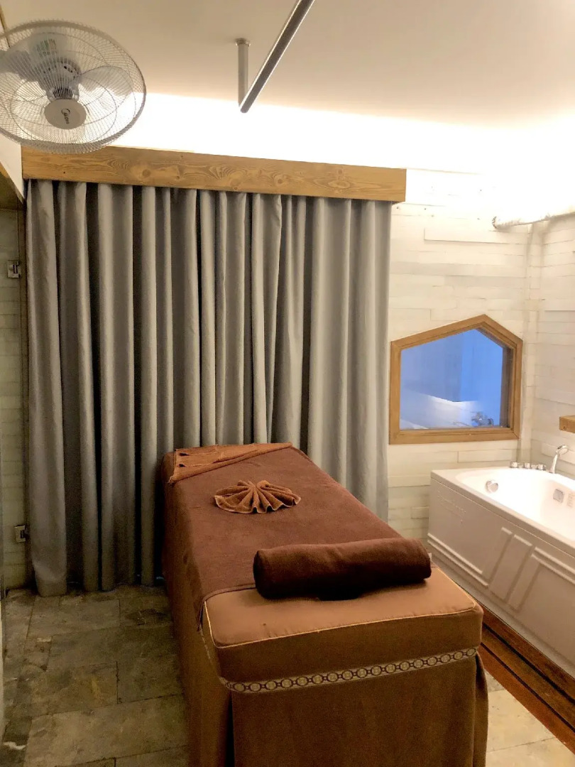 Ravatel Luxury Hotel Bac Giang