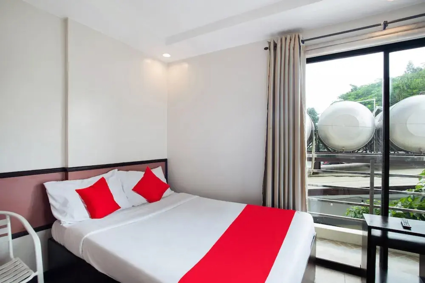 Tagaytay Haven Hotel managed by MA Group