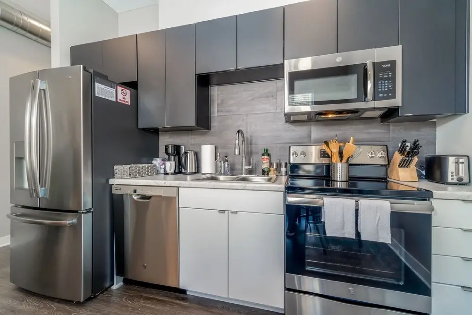 Kasa Des Moines Downtown Apartments