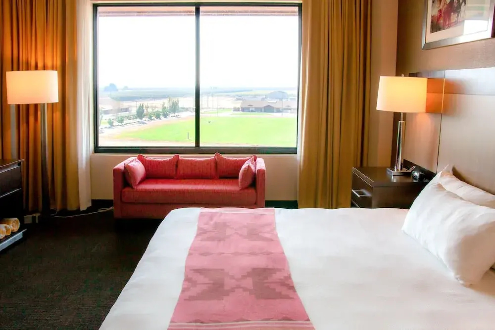 Legends Casino Hotel