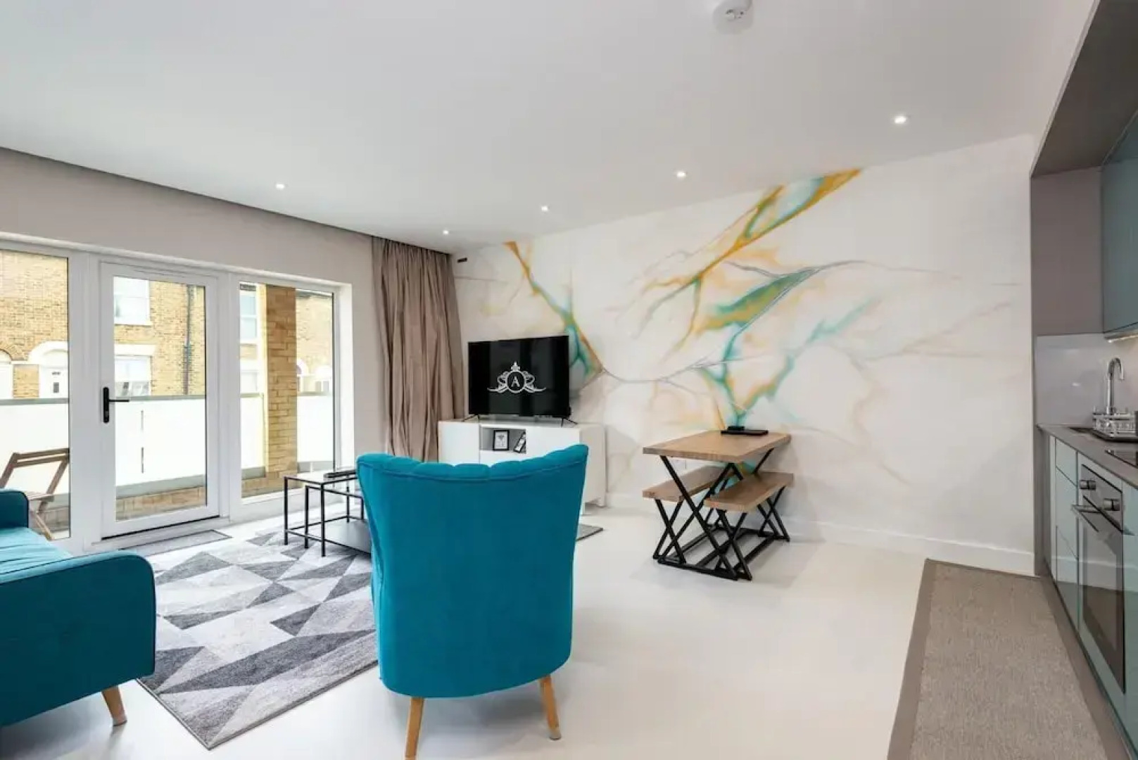 Gillingham Apartment