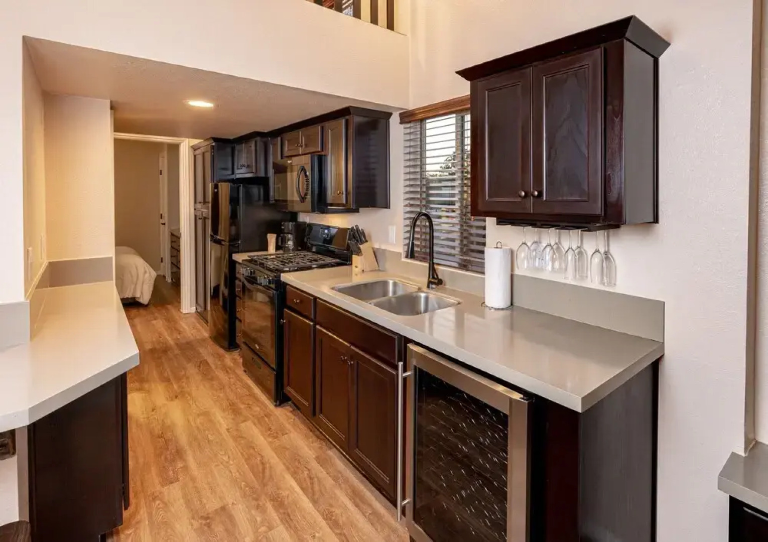 Cava Robles RV Resort