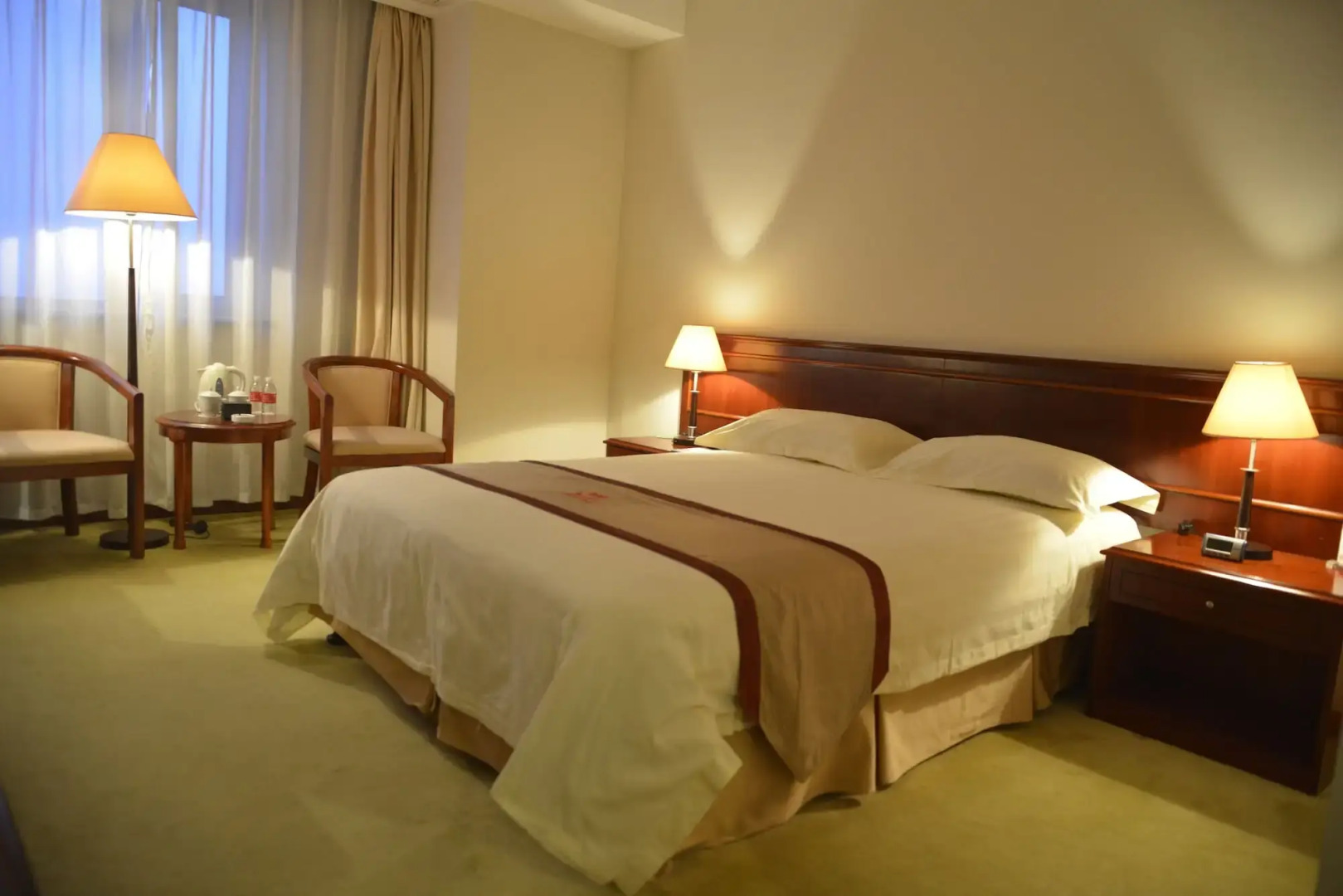 Shanghai Airlines Travel Hotel