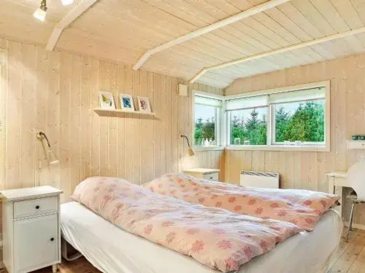 Four-Bedroom Holiday home in Løkken 10