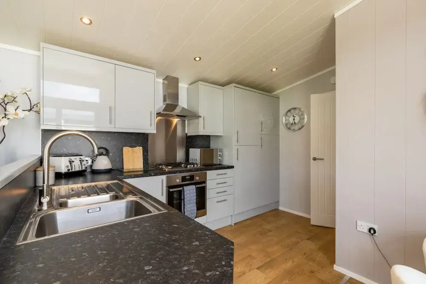 Inside No. 1 Retreat