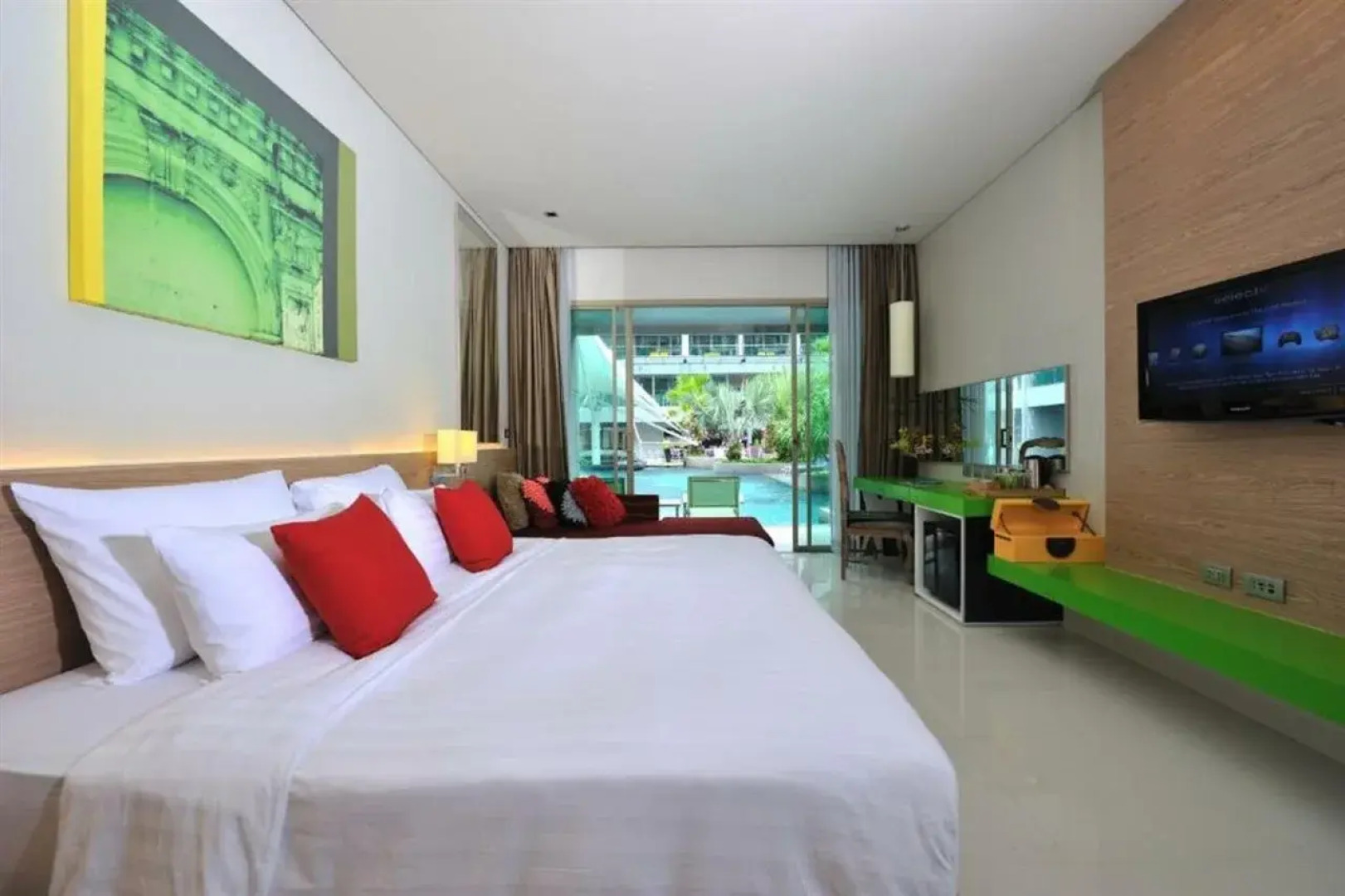 Курортный отель The Kee Resort & Spa