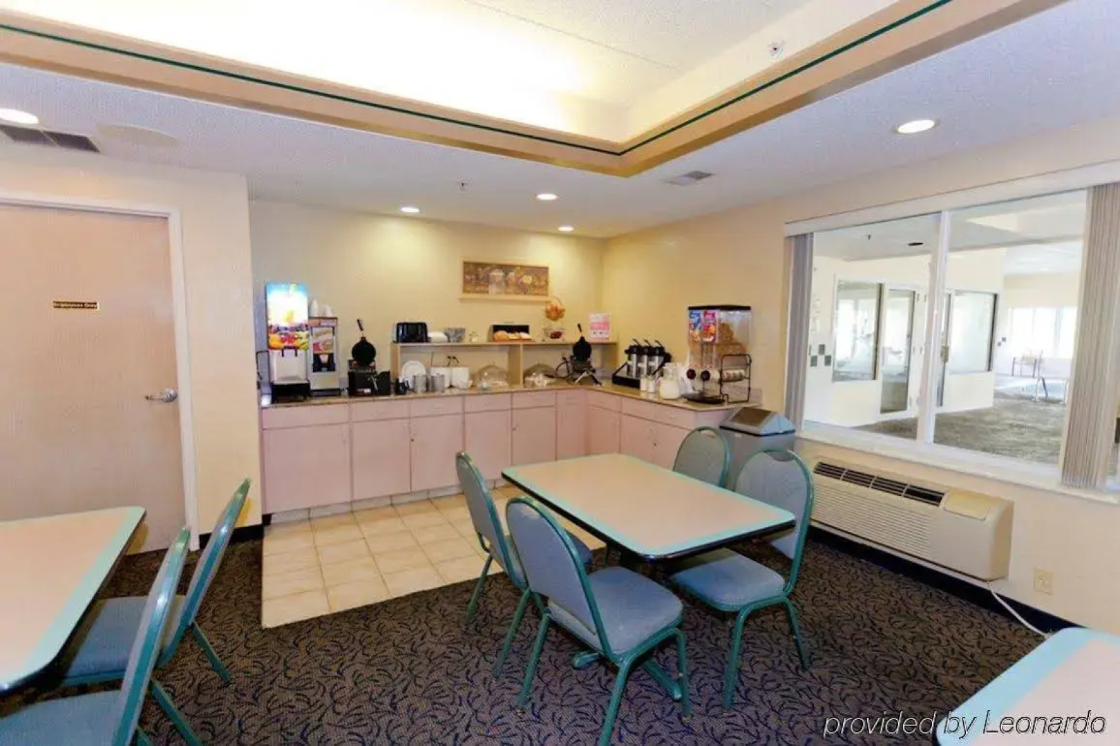 Red Roof Inn Sandusky - Milan