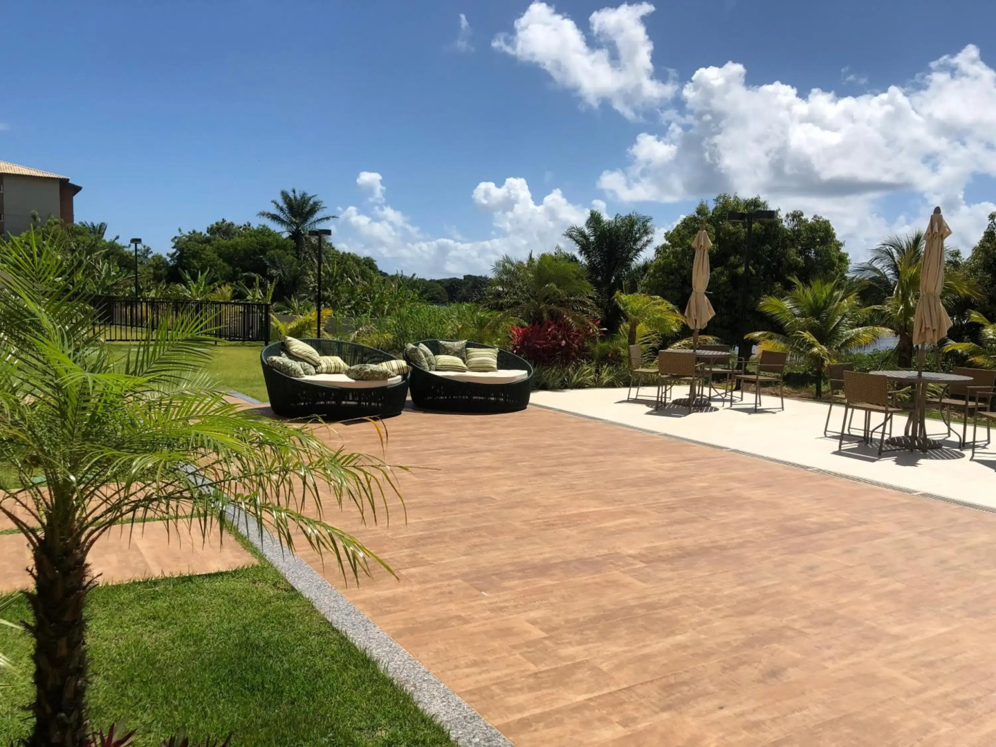 Apartamento em Guarajuba, BAHIA 1 Tudo Novinho e Finamente Decorado