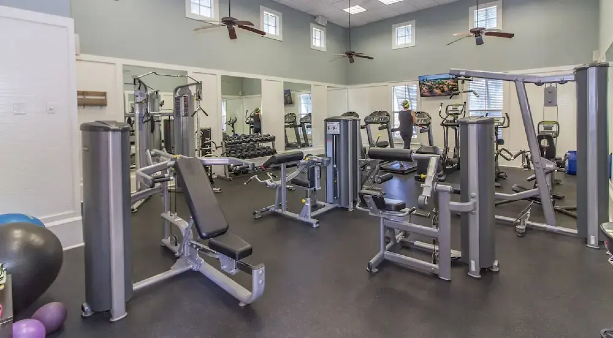 Cinnamon Beach Bella Luna by Vtrips