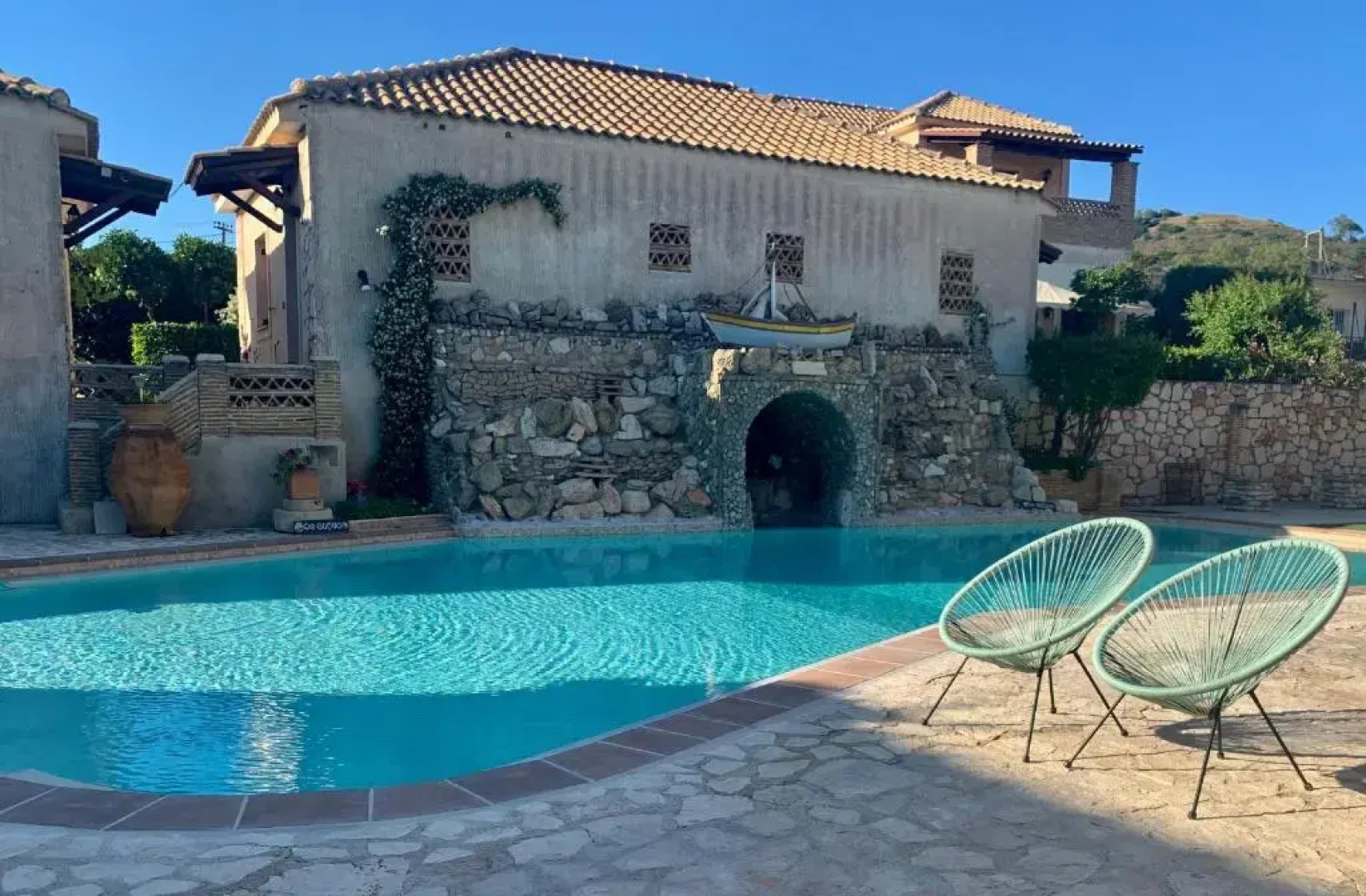 Garden Village Hotel