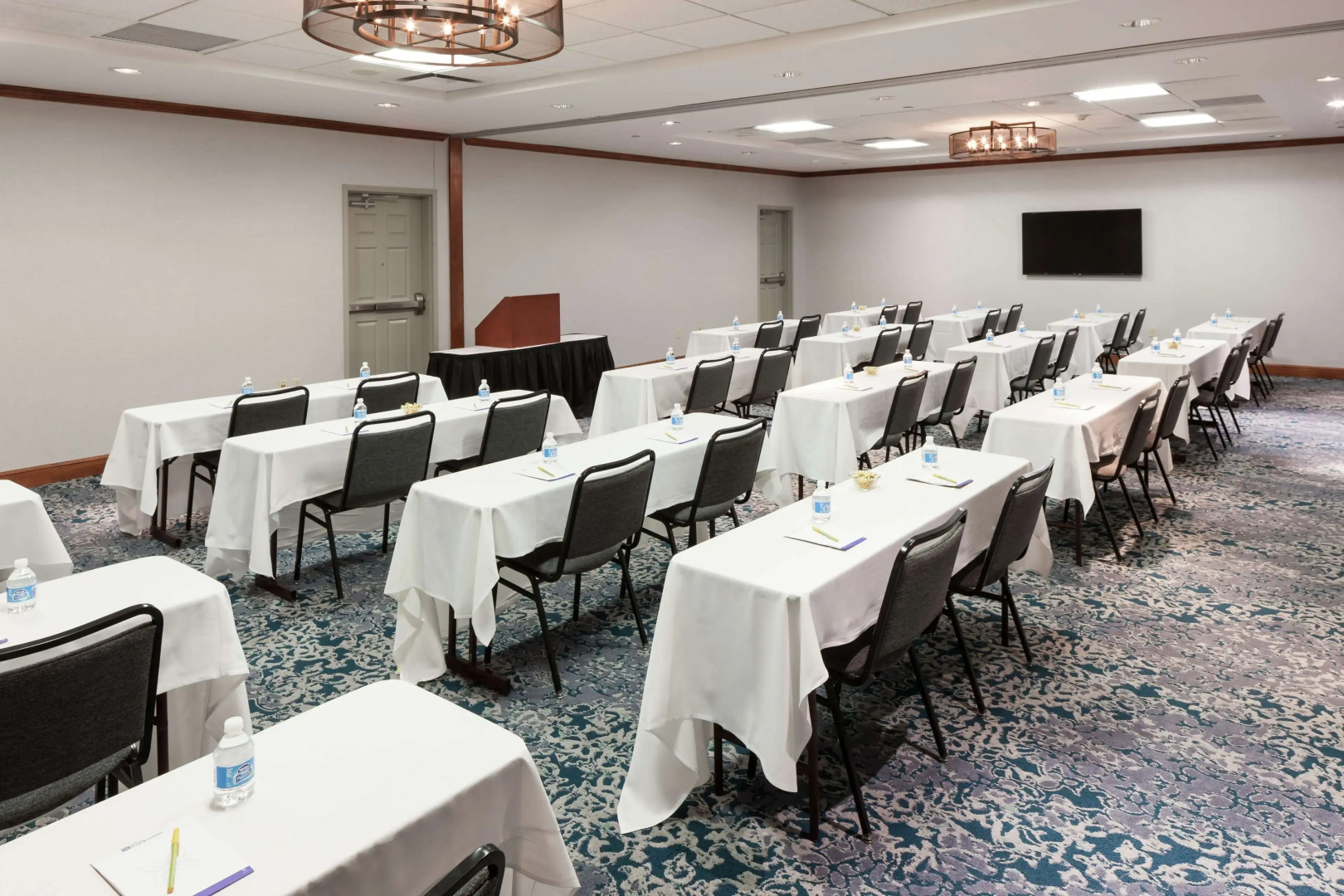 Hilton Garden Inn Naperville/Warrenville