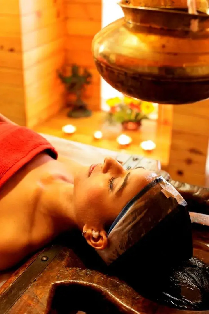 Manu Allaya Spa Resort