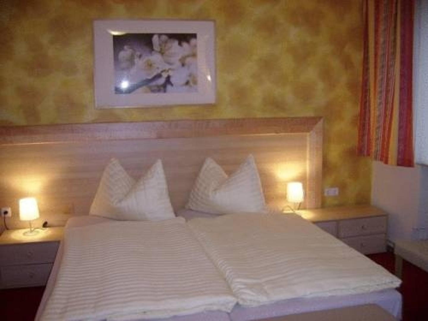 Neues Gästehaus und Hotel-Pension zum Gmoana