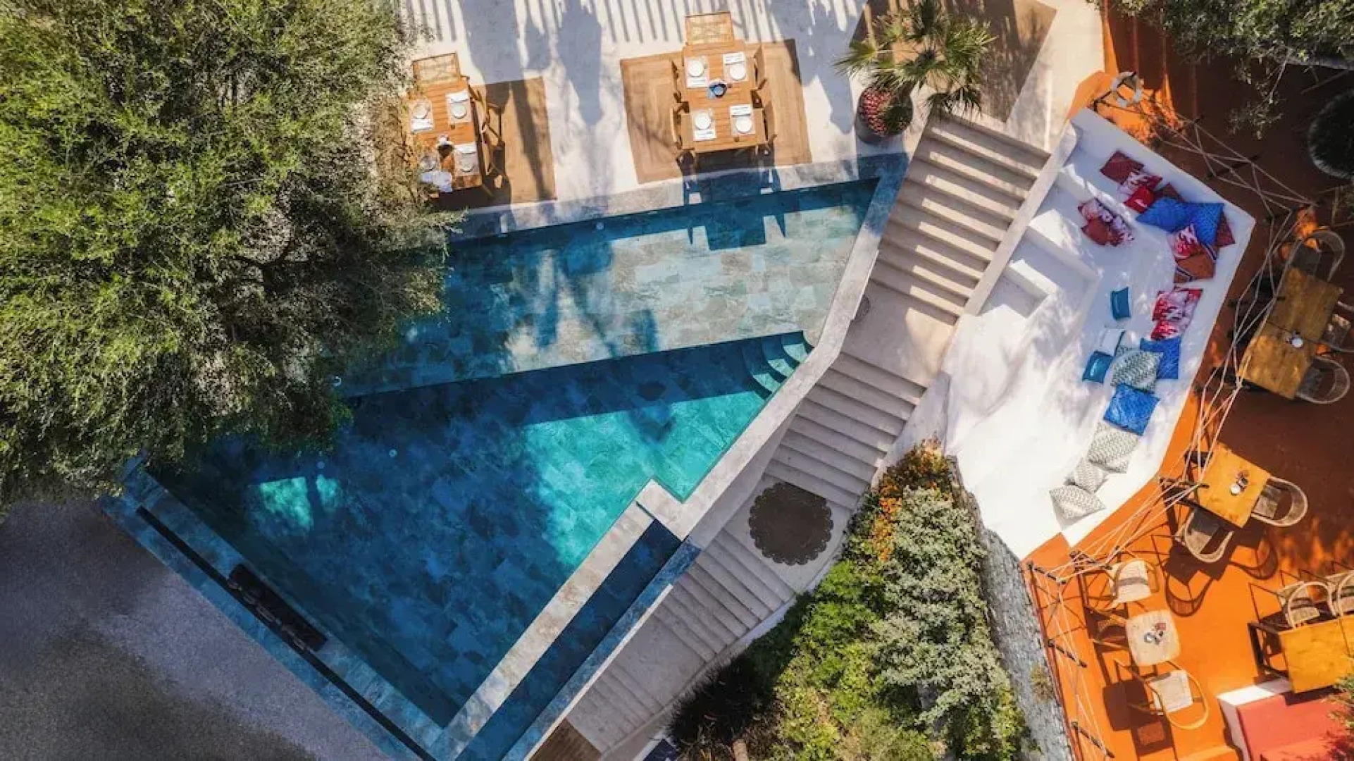 Maritim Marina Bay Resort  Casino