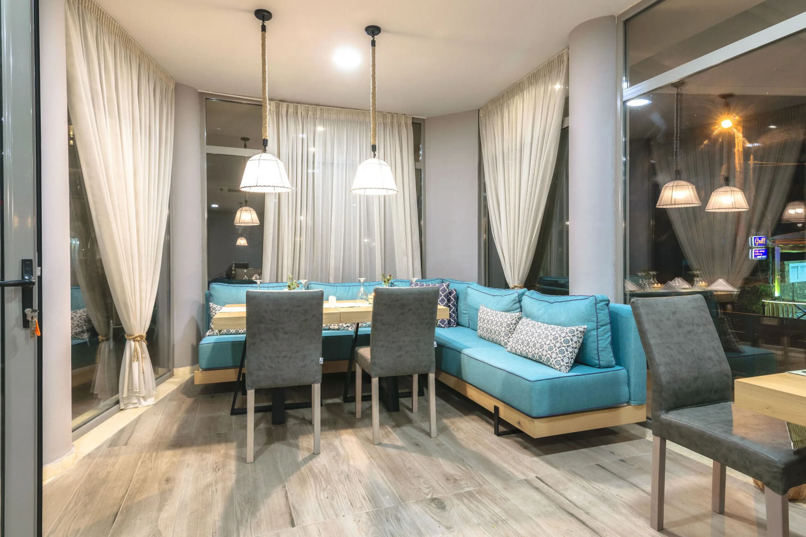 Karras Grande Resort