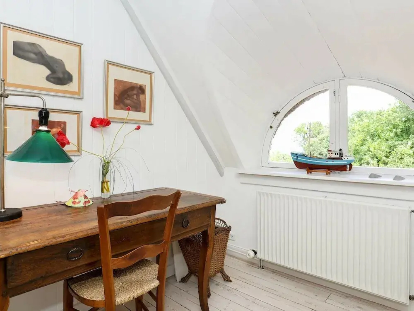 Rustic Holiday Home in Hovedstaden With Whirlpool