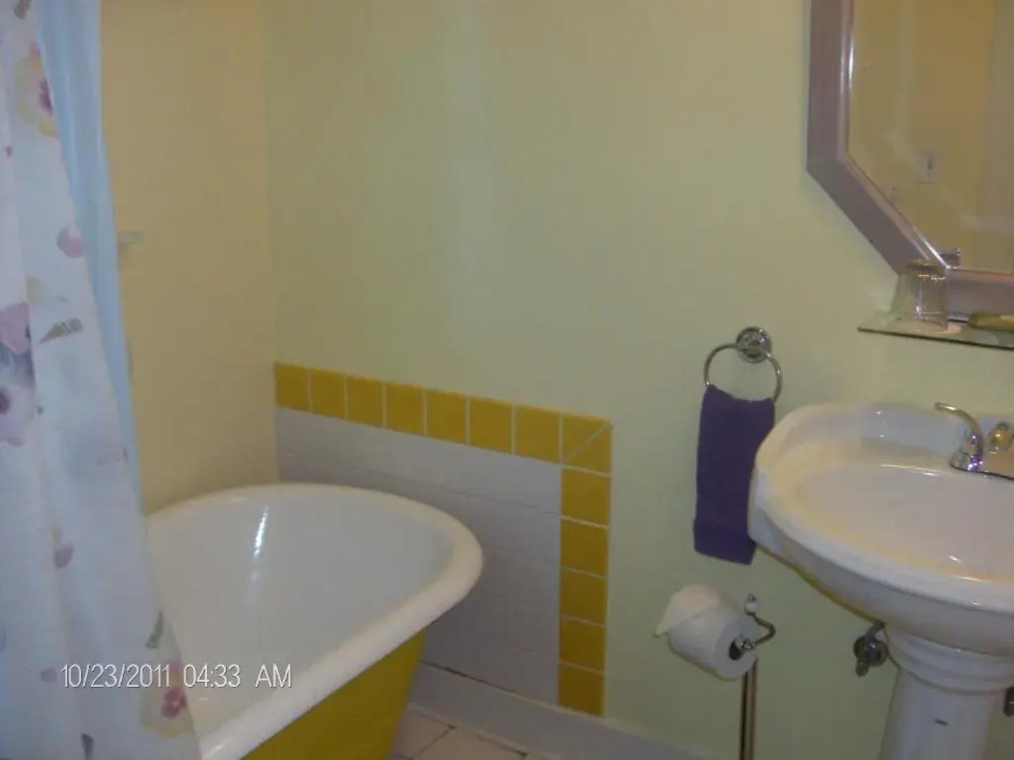 Secret Garden Inn and Cottages