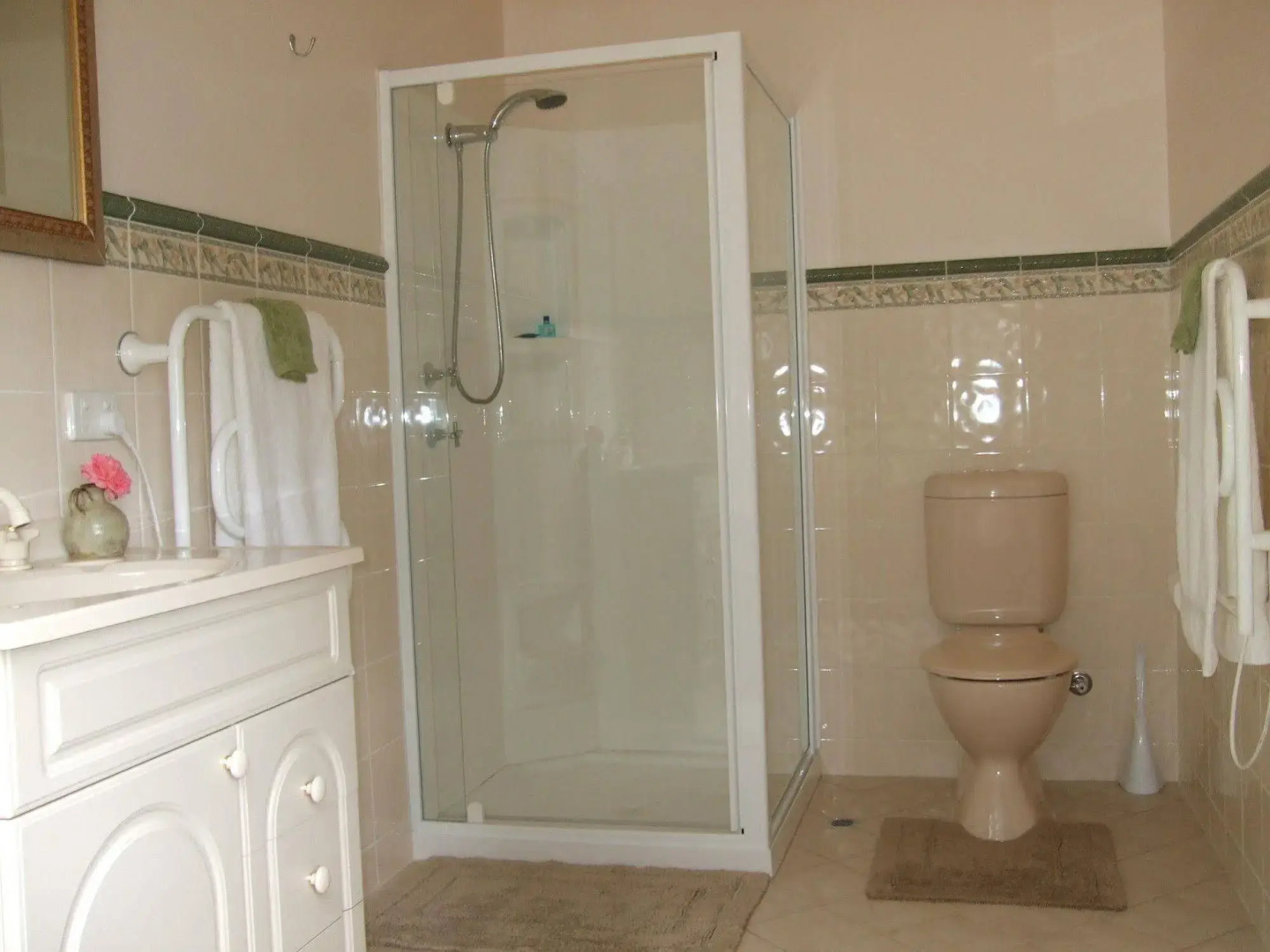 Mossbrook Country Estate Bed & Breakfast