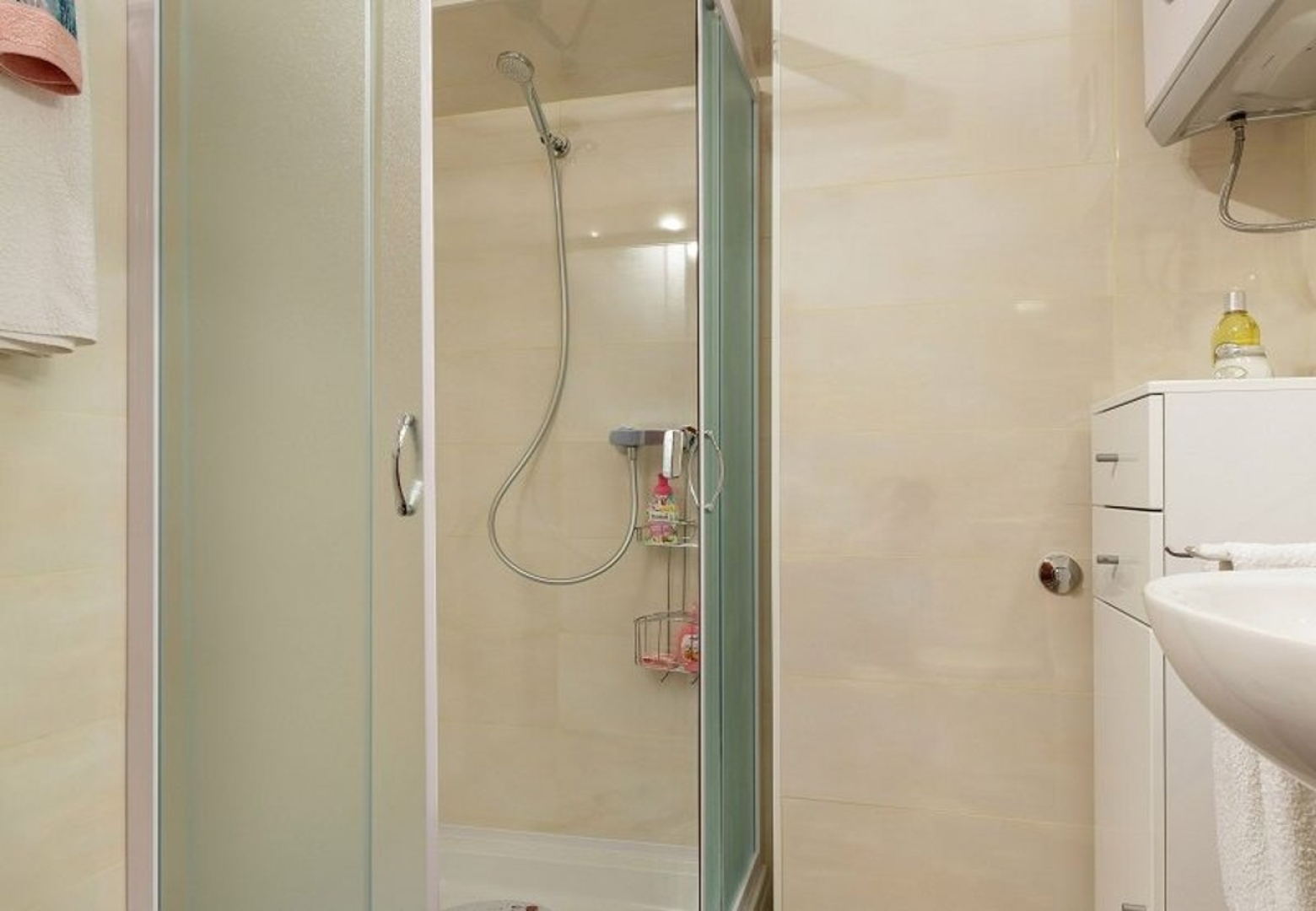 Holiday house Zeljka - 60 m from sea: Podstrana, Riviera Split