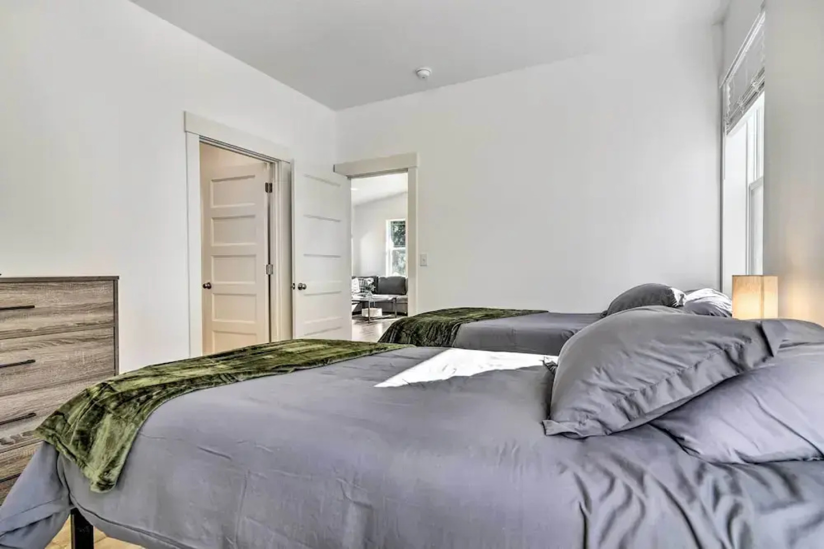 Stunning Stevenson Retreat w/ Mountain Views!