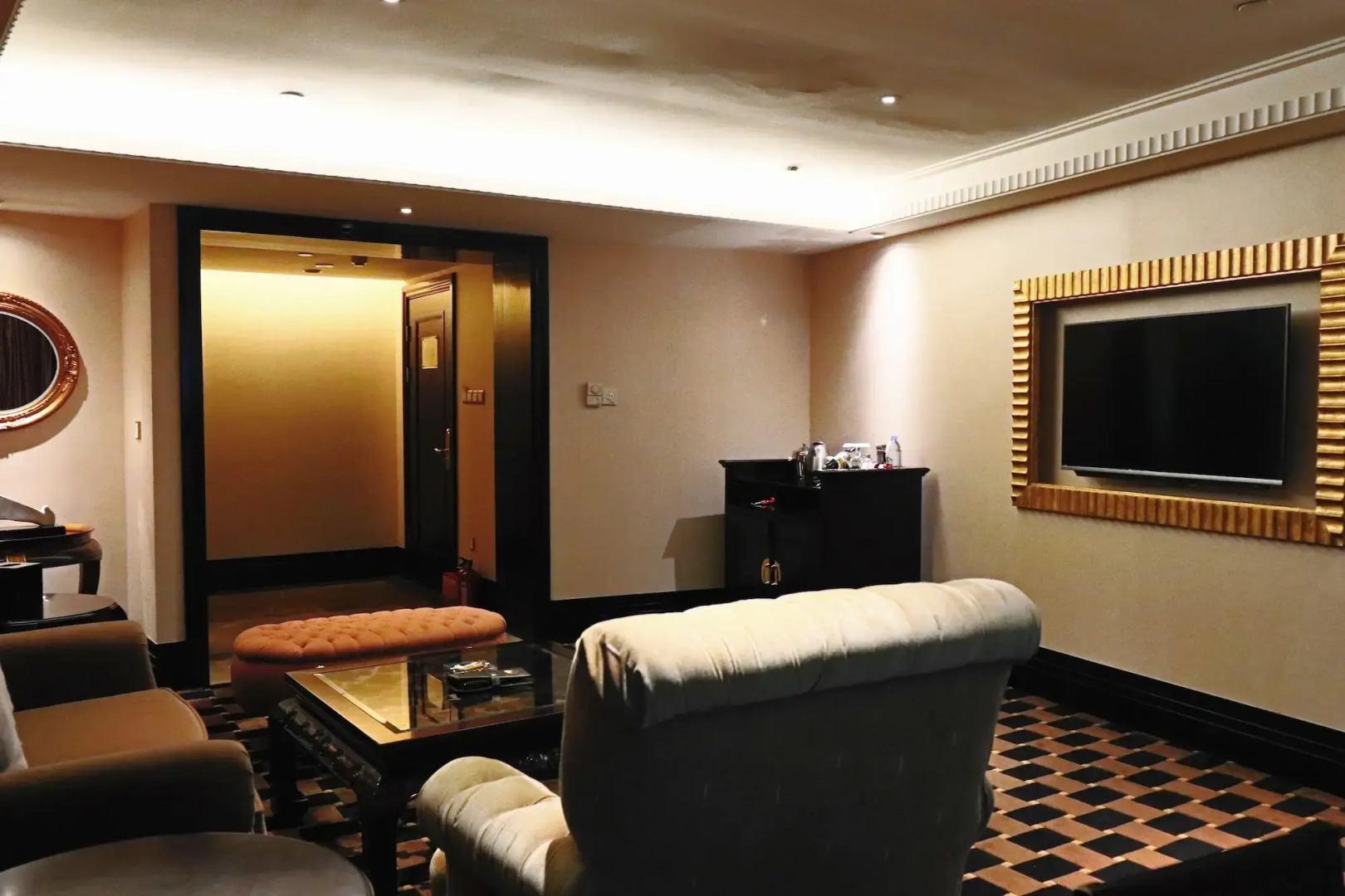 Royal Mediterranean Hotel