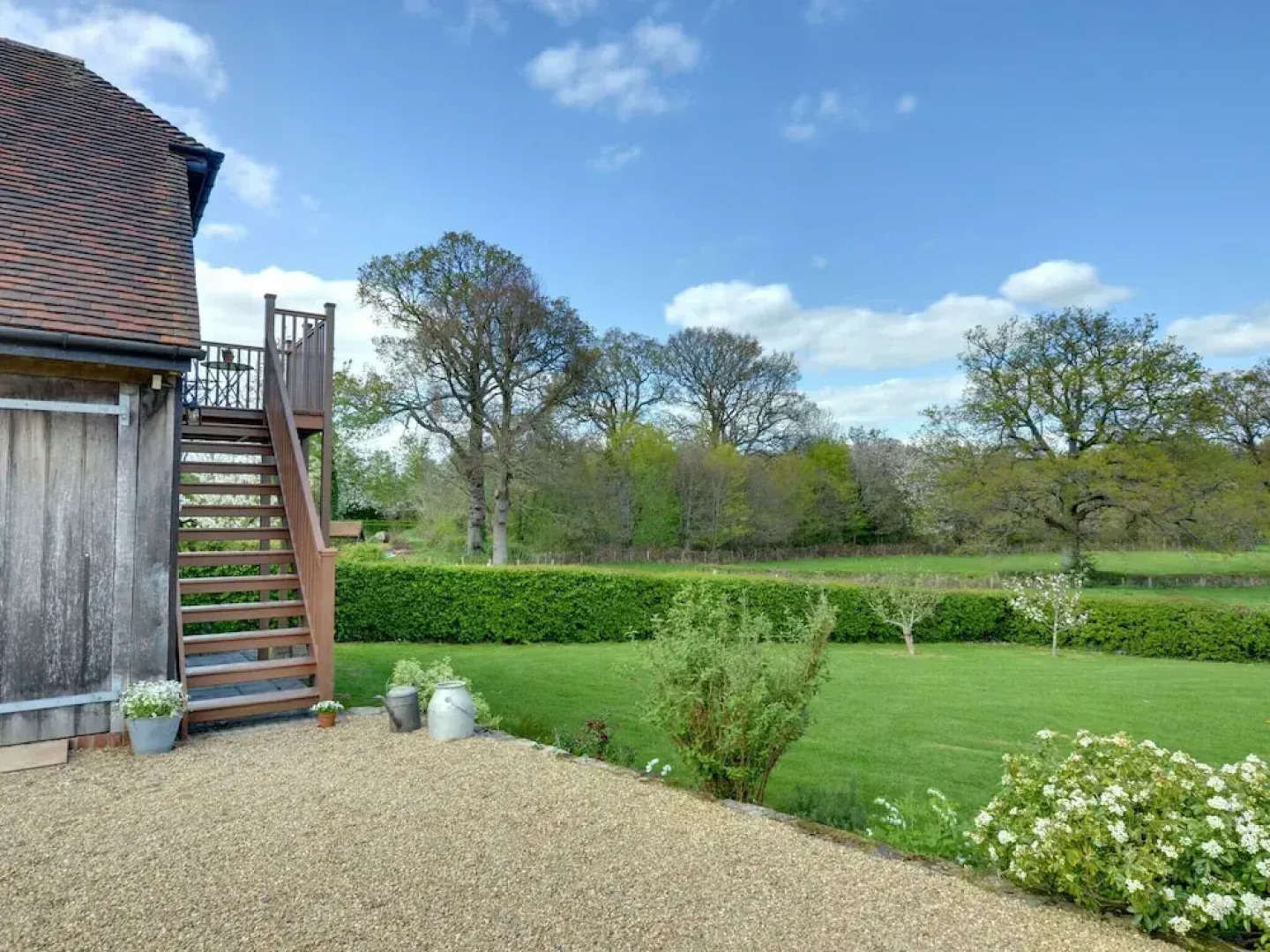 With Wonderful Views, This Could be the Most Romantic Hideaway Ever