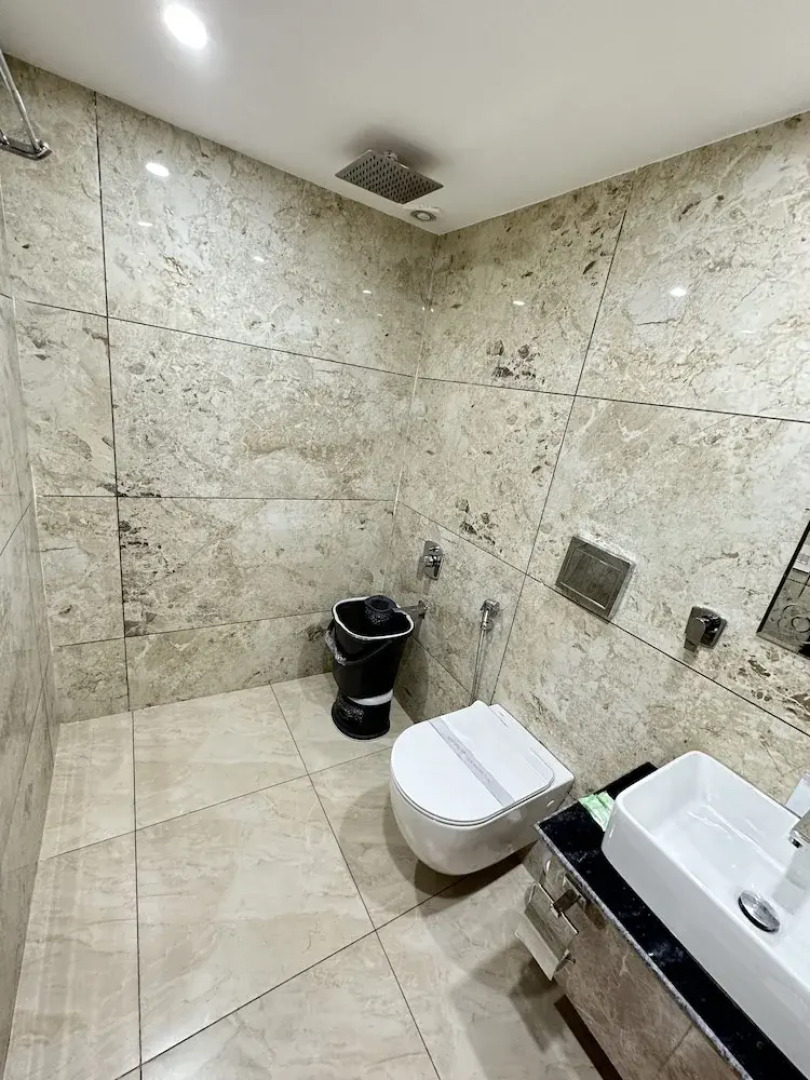 Hotel Fifth Season - Pahalgam