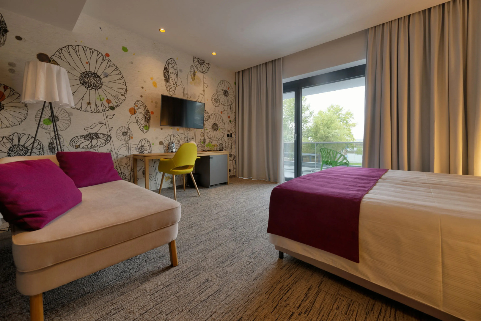 Donautica Hotel & Restaurant