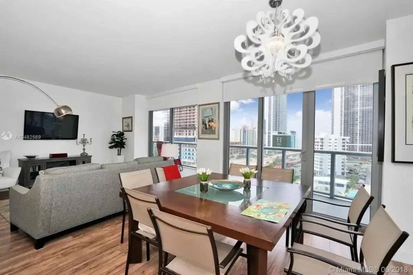 Incredible Bay View 3 Bed Private Floor Apt 1101 BW Resort Miami FL