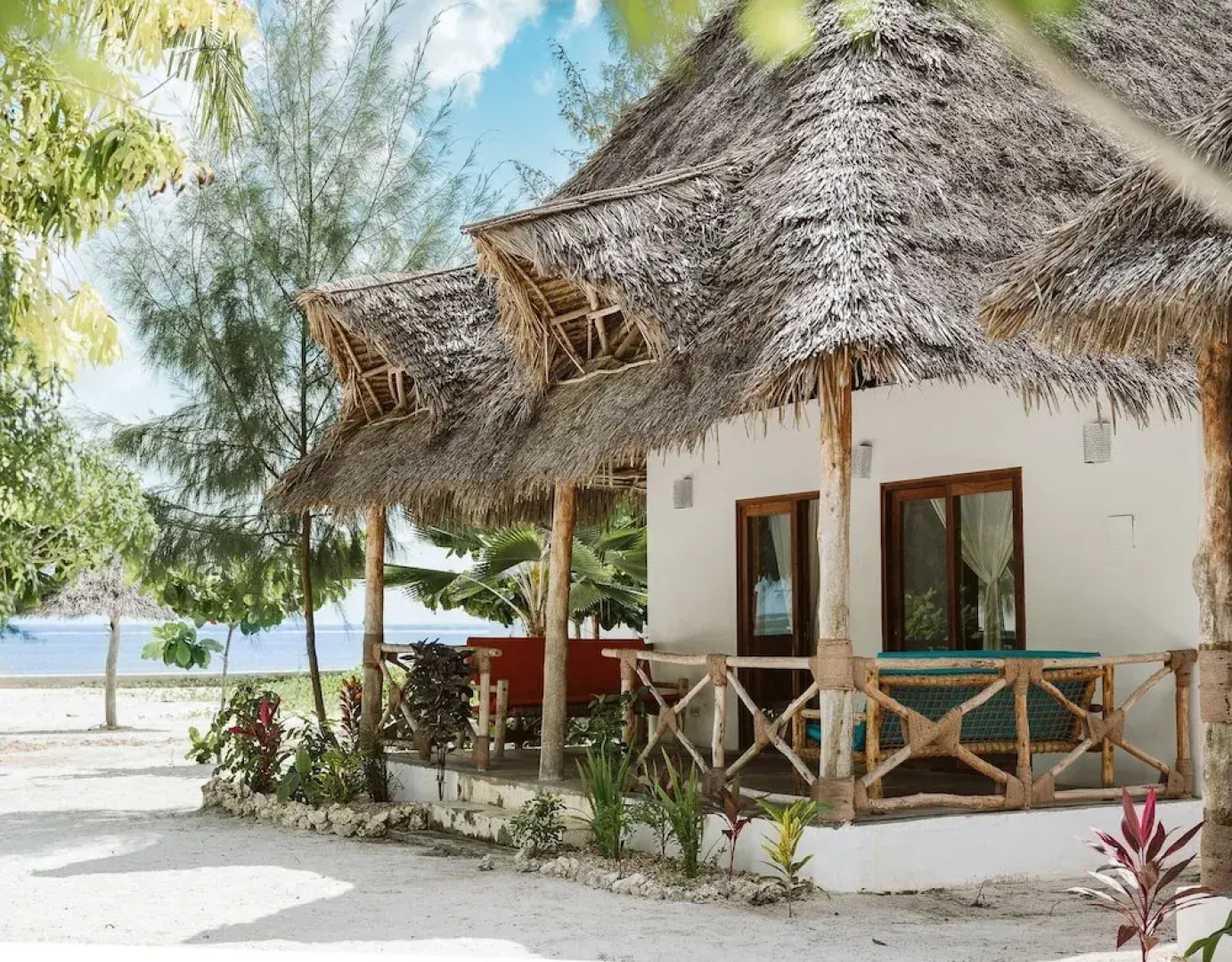 Bahati Sunset Bungalows