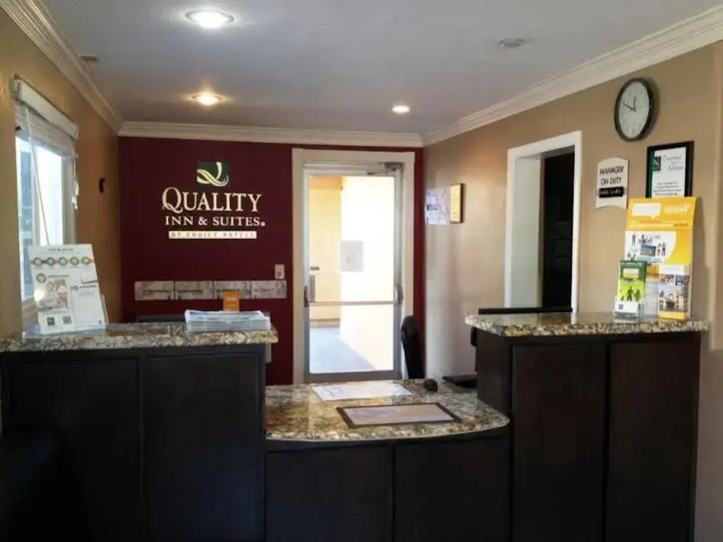 Americas Best Value Inn & Suites Escondido