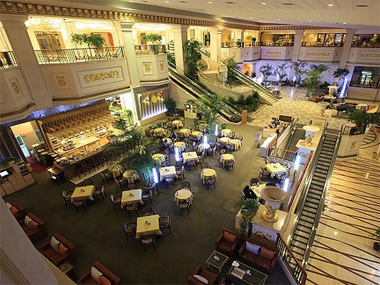 High1 Grand Hotel Main Tower