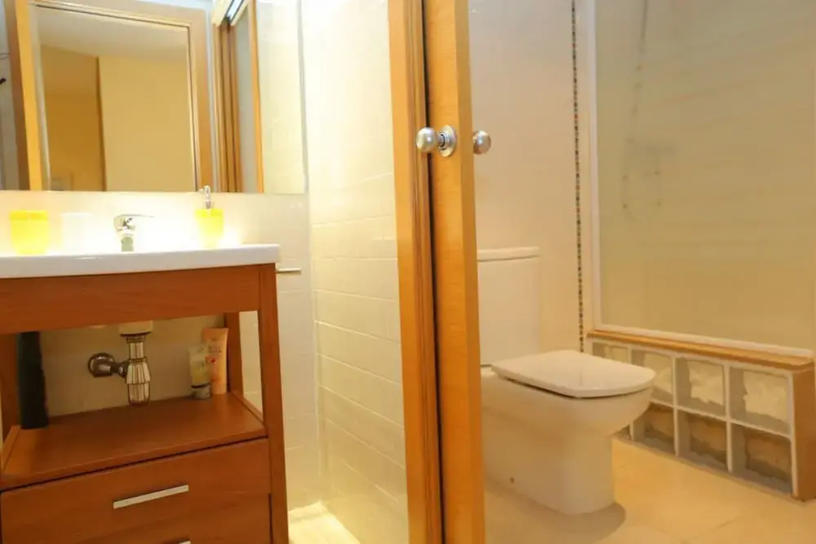 Apartamento Moderno Para 4 Personas en Hospitalet de L´infant