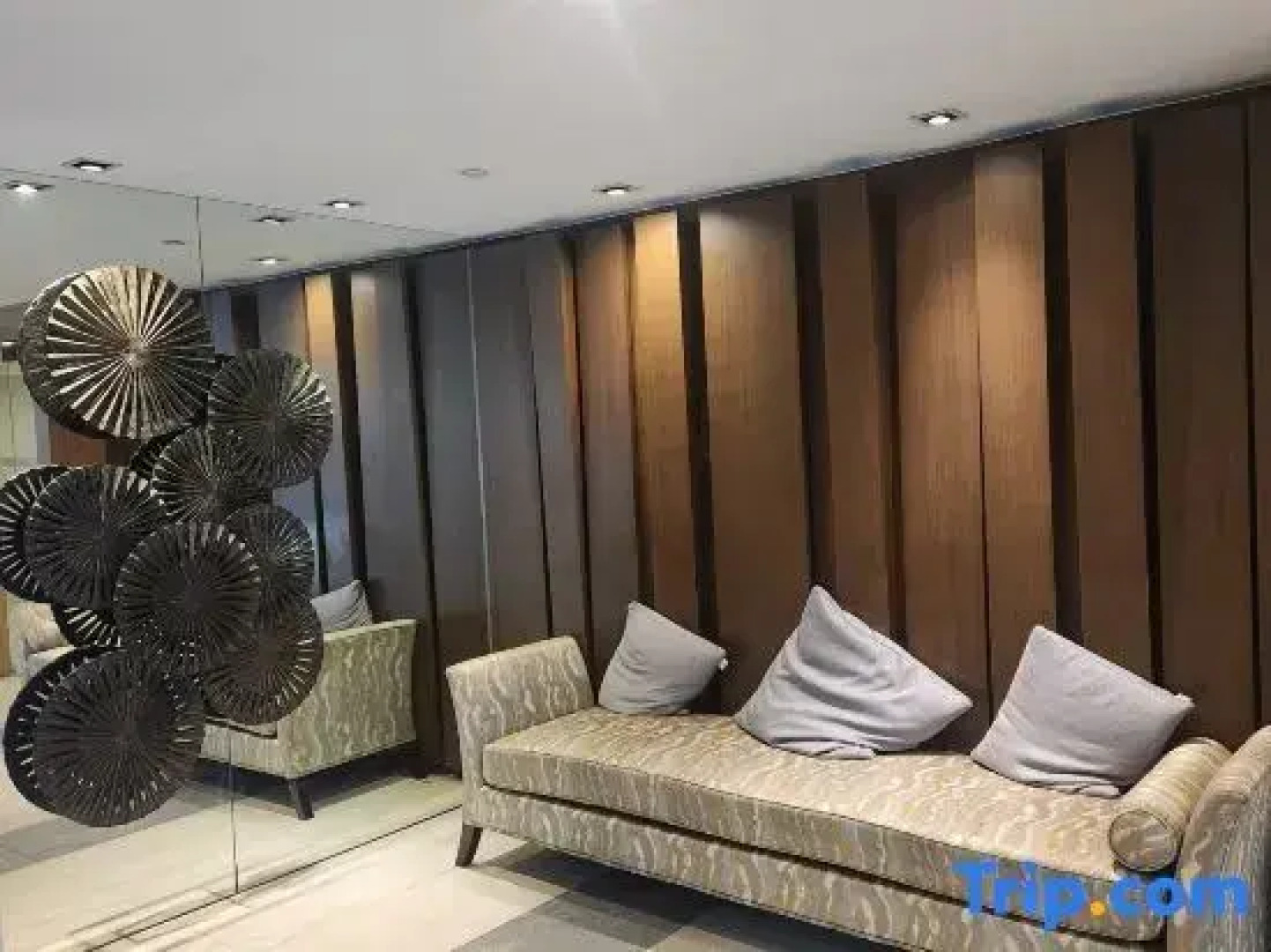 Azure Staycation Philippines by AMRS Near Manila International Airport