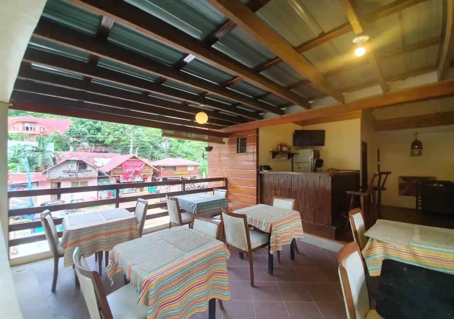 Pa Lao Yu Dive Resort