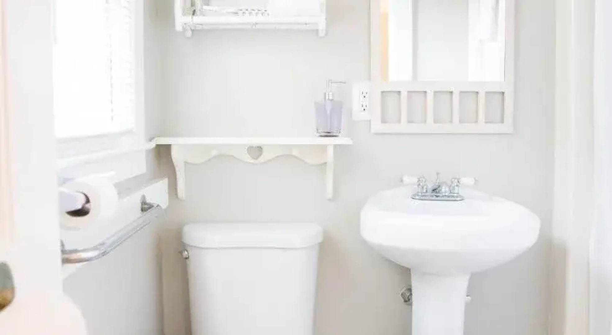 Allen Harbor Breeze Inn & Gardens