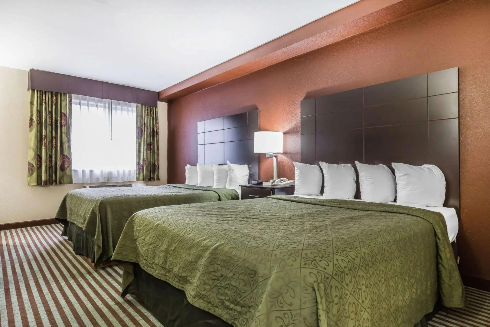 Quality Inn Mount Vernon, IL