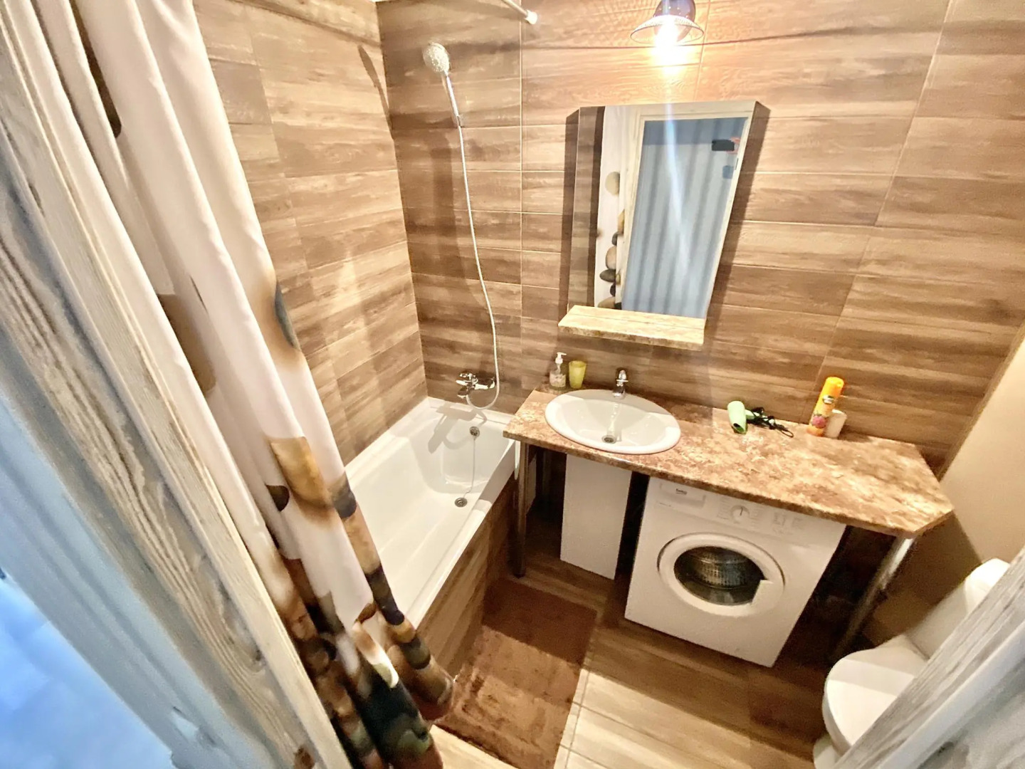 ЖивиТУТ на улице Никитина