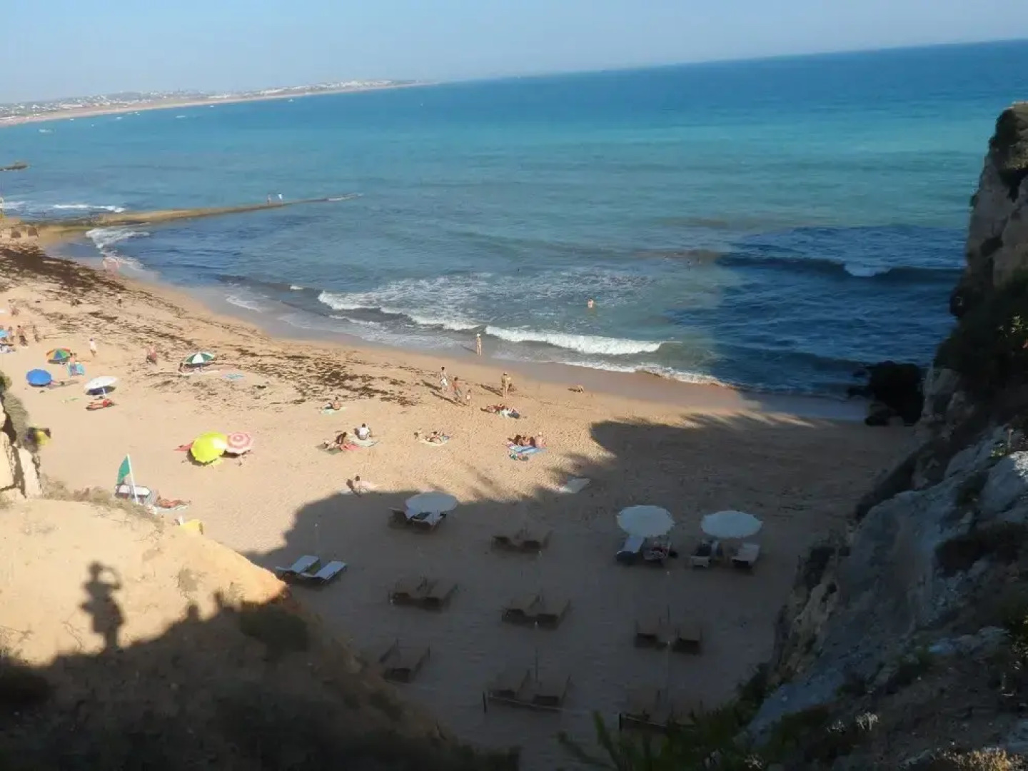 Apartamento Praia de Porches,izibookings