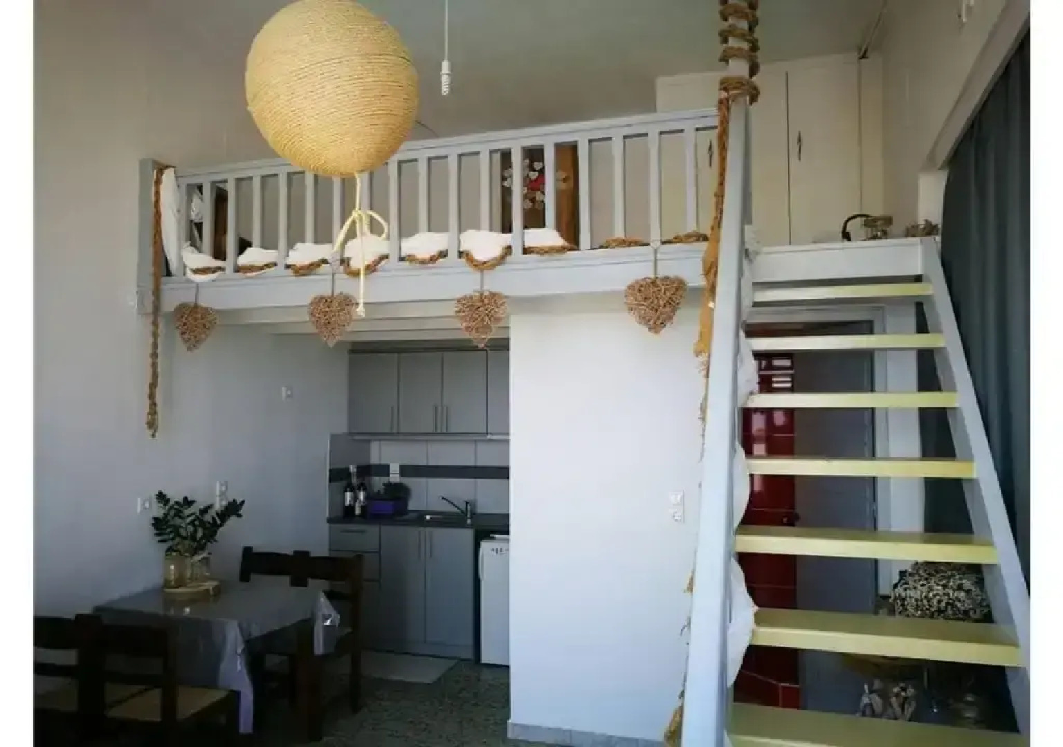 Kikilia's & Stelio's Apartments