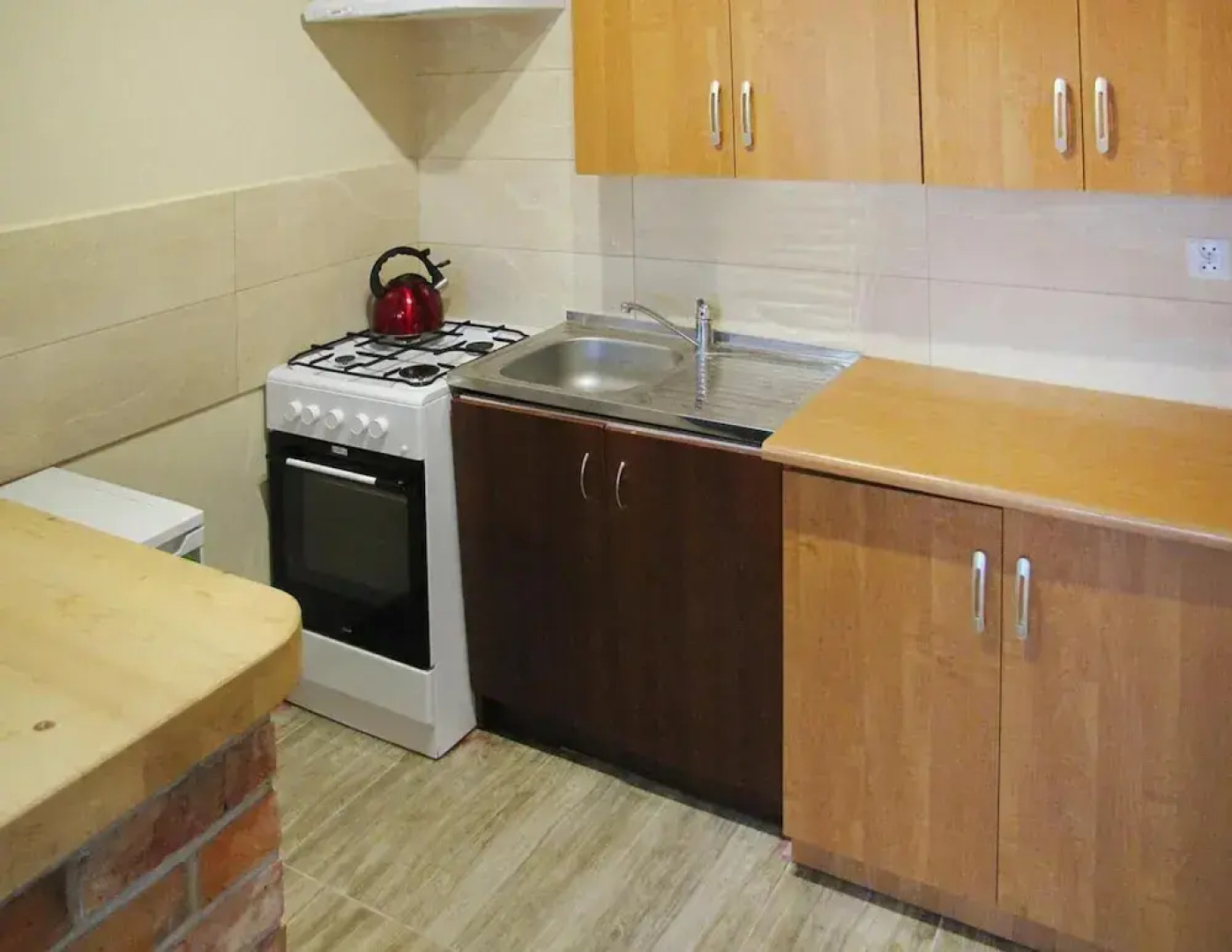 Cottage With Fireplace, Right on the Lake, Ryn