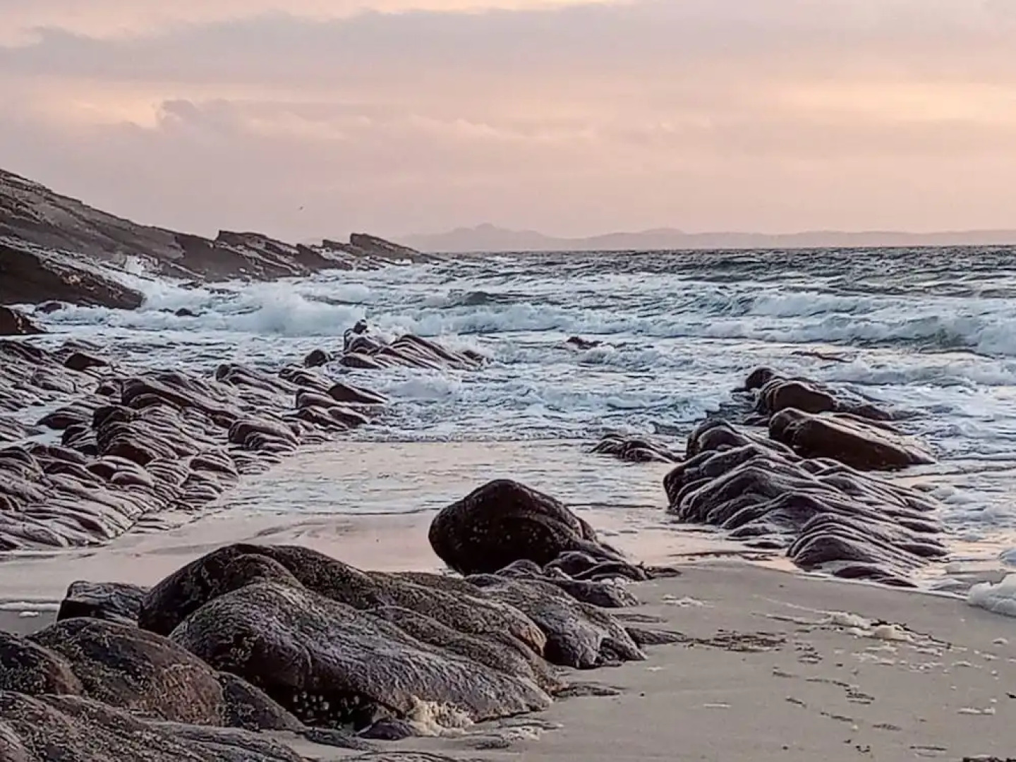 West Horizon Holiday Lodge, Beach 3 Minutes Walk