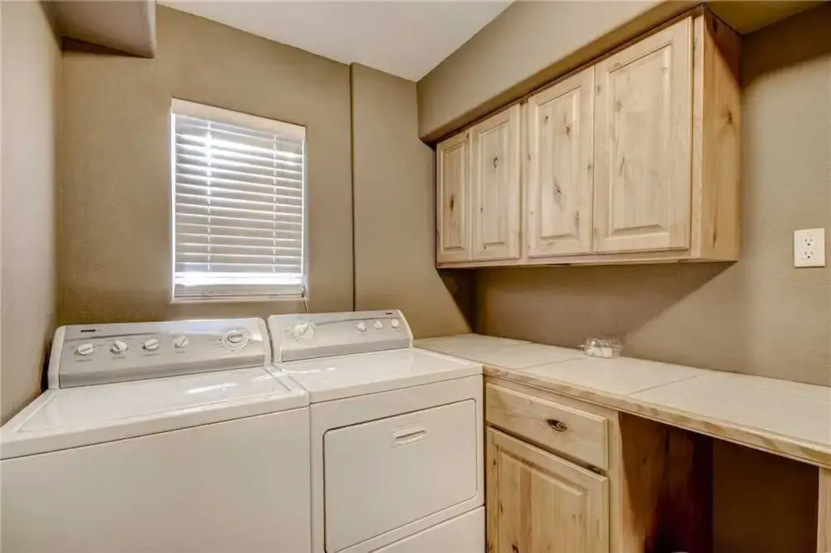 Treetop - Two Bedroom Cabin