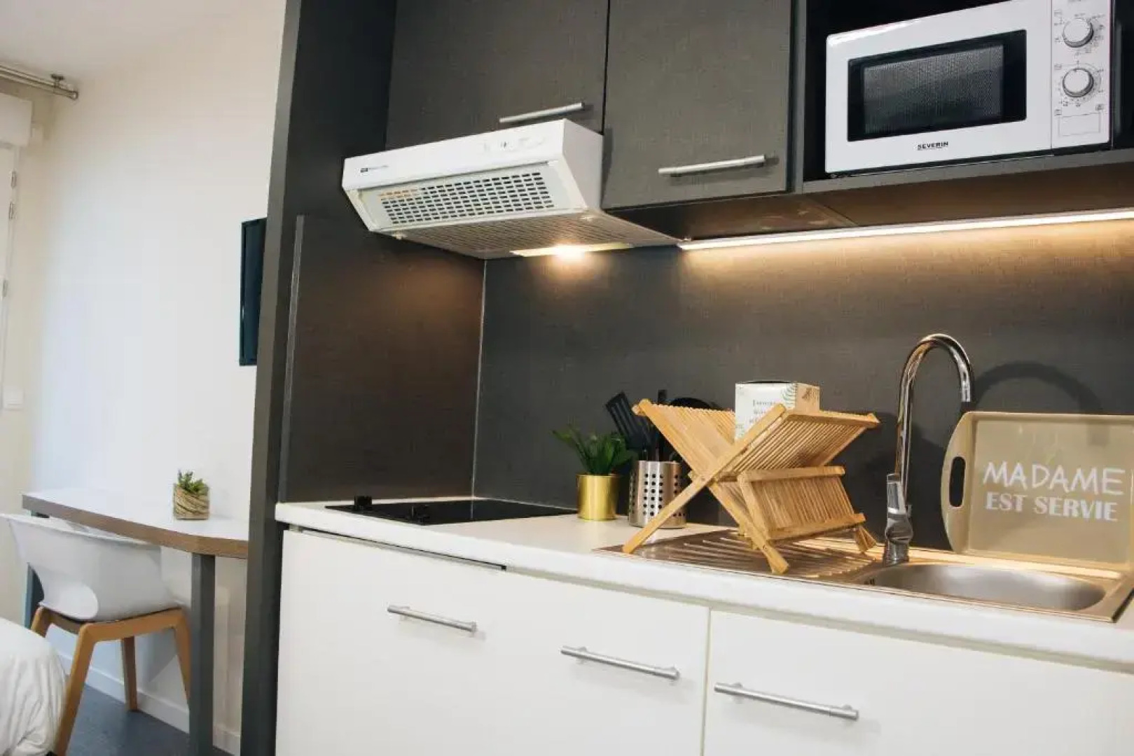 Twenty's Business Flats Croizat