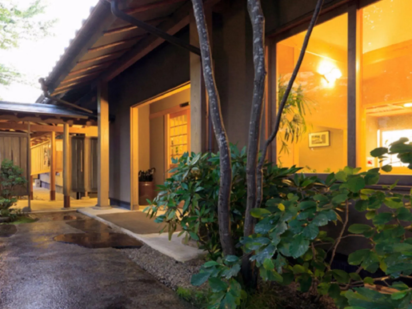 Yufuin Onsen Hinoharu Ryokan