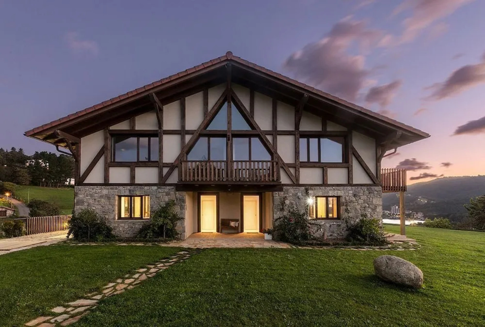 Hemingway Kanala House