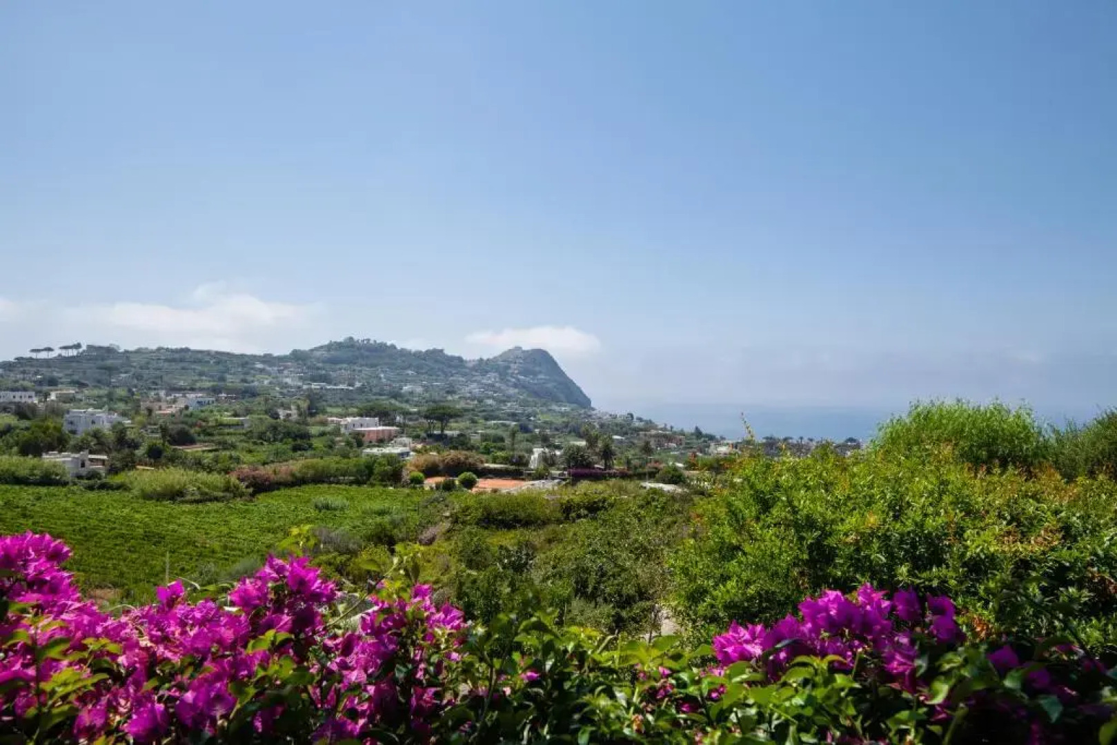 Villetta con Piscina condivisa e Giardino esclusivo di 1000 mq