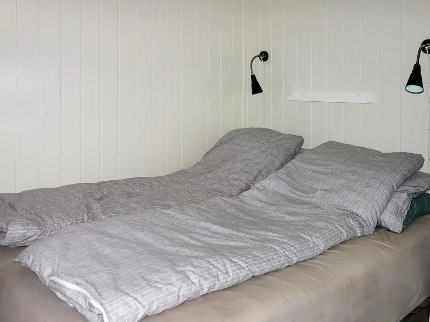 10 Person Holiday Home in Lyngdal