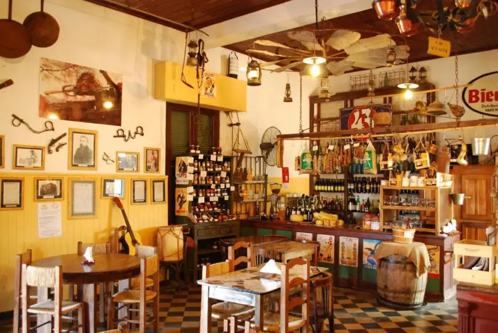 Apartamentos Laguna de Navarro