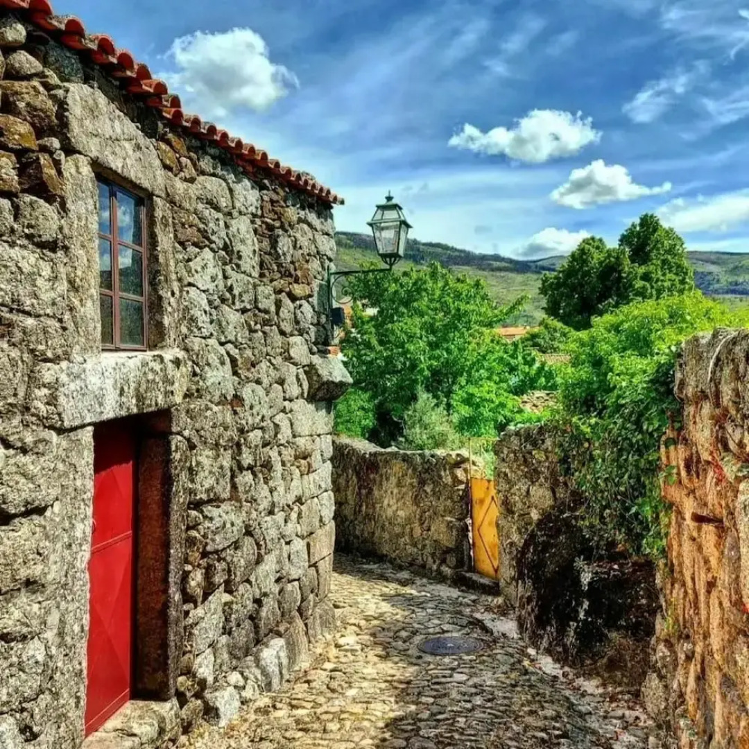 Rustic Terrace2 Bedrooms Farm House